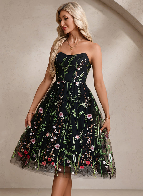 Embroidered Sweetheart Strapless A-line Tulle Midi Dress