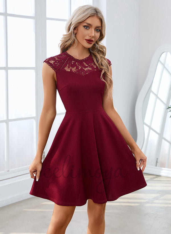 Appliques Dentelle Scoop Élégant A-ligne Polyester Courte/Mini Robes - 288429