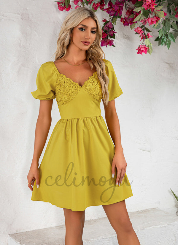 Mini robes en rayonne en dentelle à col en V pour les vacances - 301564